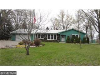 141 Elm Dr, Carver, MN 55315-4545