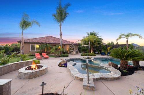 34161 San Simeon St, Temecula, CA 92592-5592
