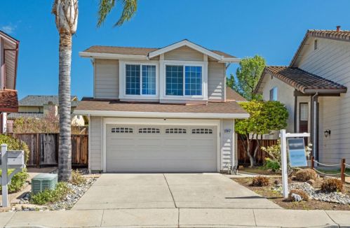 2947 Creek Point Dr, San Jose, CA 95133-2924