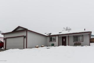 401 Apple Way, Selah, WA 98942-8852