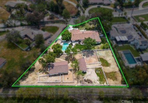 5541 Paradise Valley Rd, Calabasas, CA 91302-2436