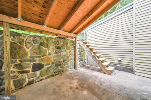 245 Nichols St, Primrose PA 17901-1215 exterior