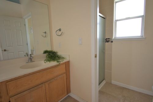 2234 Park Pl Ct, Los Banos CA 93635-5414 exterior