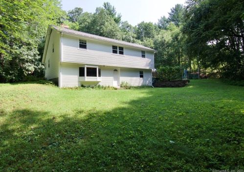 38 Rose Haven Rd, Somers, CT 06071-1286
