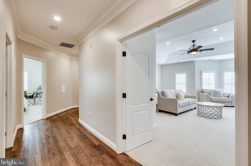 15747 Spyglass Hill Loop, Gainesville VA  20155-3239 exterior