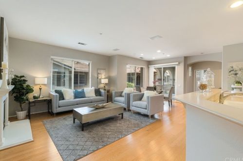 3 Bolinas, Irvine, CA 92602-2404