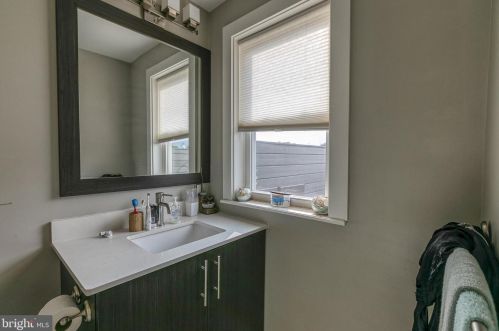 2220 16 St, Philadelphia PA  19132-4438 exterior