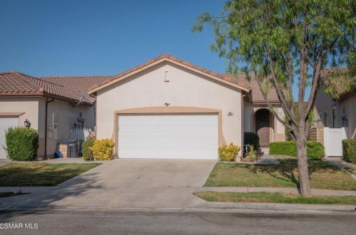 966 Donner Ave, Simi Valley, CA 93065-5656