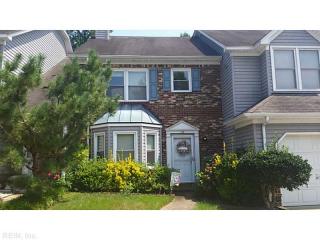116 Gnarled Oak Ln, Yorktown, VA 23692-6124