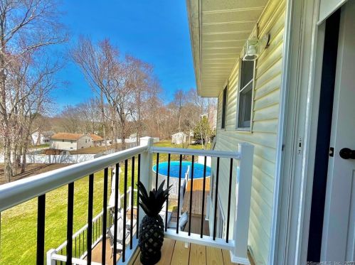 23 Birchwood Dr, Killingly CT  06241-2200 exterior
