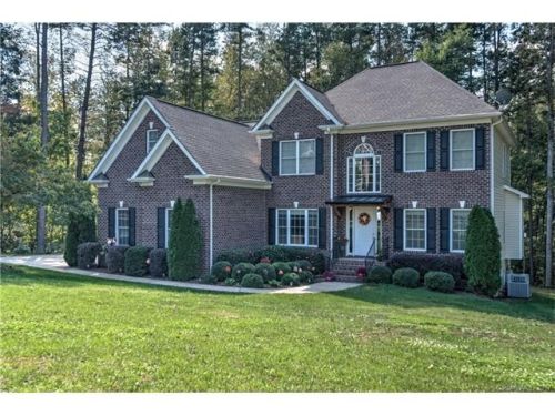 180 Winding Creek Dr, Bells Cross Roads, NC 28166-7677