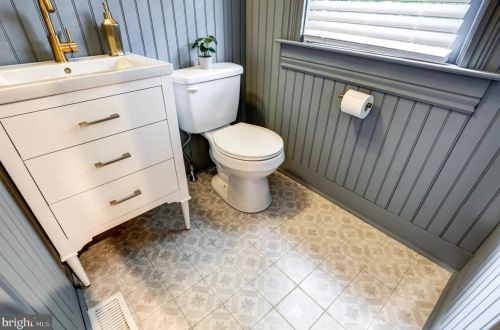 717 Vine St, Lancaster PA  17603-5539 exterior