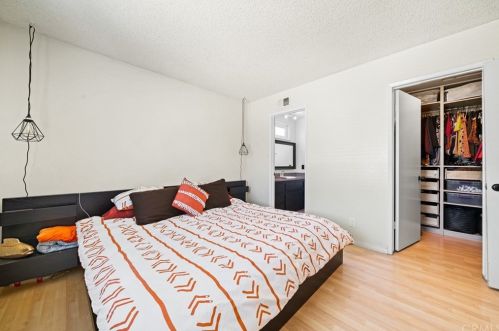 4200 Alderdale Ave, Anaheim CA  92807-2837 exterior