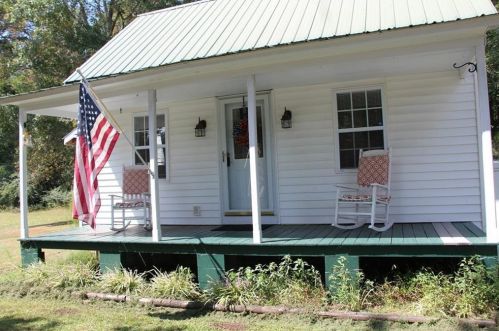 6129 Stowers Rd, Dahlonega, GA 30533-2316