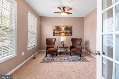 175 Renegade Dr, Fredericksburg, VA 22406-4898