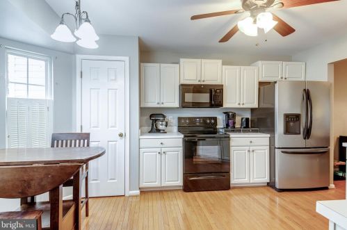 13206 Golders Green Pl, Bristow, VA 20136-1723