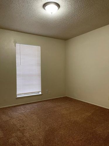 1005 Foxe Basin Dr, Garland TX exterior