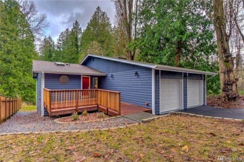 1234 Ballinger Pl, Seattle, WA 98155-1138
