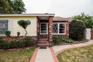 9445 Dorrington Ave, Los Angeles, CA 91331-5364