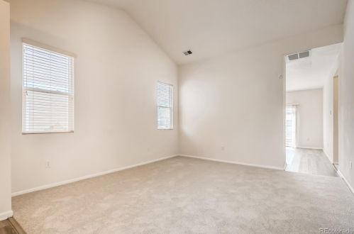 19494 58 Pl, Denver CO 80019-2027 exterior