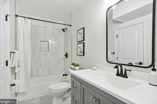 401 Boyd Ave, Silver Spring MD 20912-5404 exterior