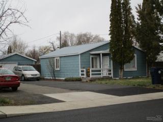 221 Dogwood Ave, Eagle Crest, OR 97756-1669