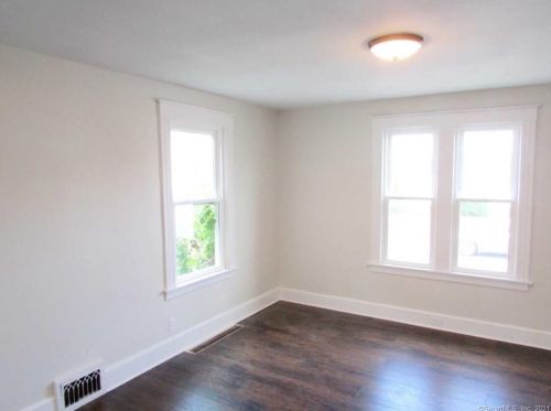 29 Eastwood Rd, Torrington, CT 06790-3632