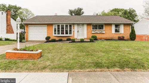 3613 Canterbury Rd, Harrisburg, PA 17109-1210