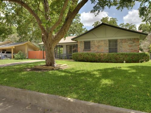 8511 Burrell Dr, Austin TX  78757-7829 exterior