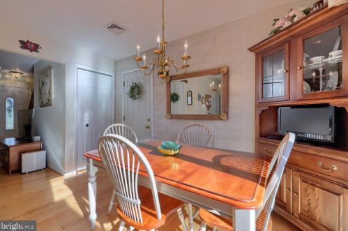 1026 Monticello Ln, Lancaster PA  17603-9409 exterior