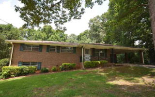 6147 Moss Dr, Douglasville, GA 30135-3723