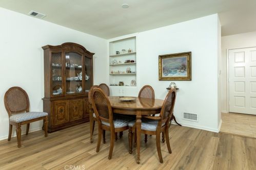3451 Mevel Pl, Glendale CA  91214-1141 exterior