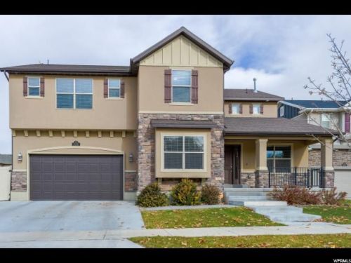 233 Flicker Dr, Sandy UT  84070-1637 exterior