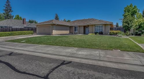 1050 Miwok Dr, Lodi, CA 95240-7622