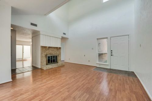 5603 Boca Raton Blvd, Fort Worth TX  76112-2332 exterior