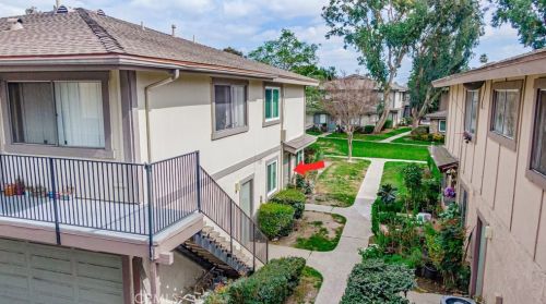 1707 Normandy Pl, Santa Ana, CA 92705-4334
