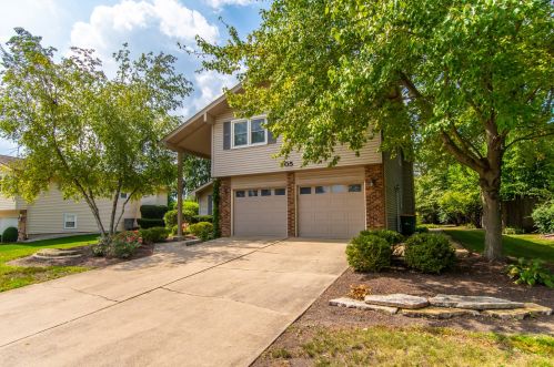 905 Madiera Dr, Joliet, IL 60404-9102