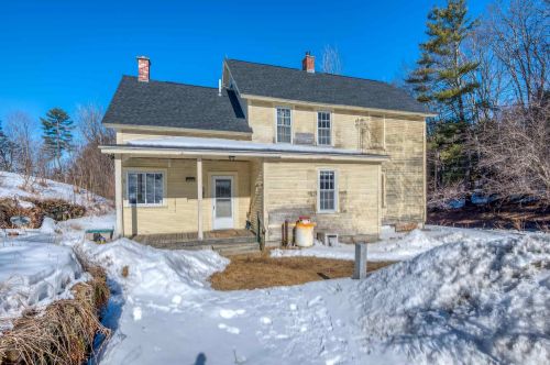 76 Hill Rd, Bath, NH 03740-4707