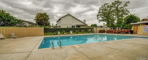 7 Deer Spg, Irvine CA  92604-3011 exterior