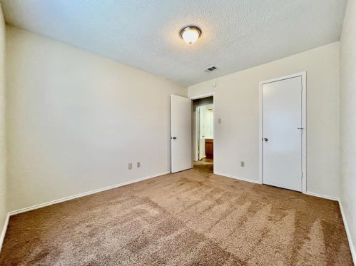 7208 Rdg Rd, Fort Worth TX  76133-7726 exterior