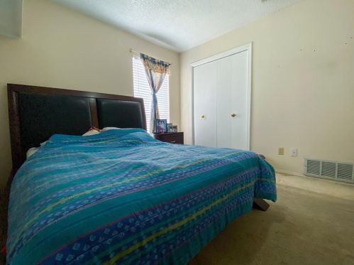 713 Worcester Ln, Garland TX 75040-4186 exterior