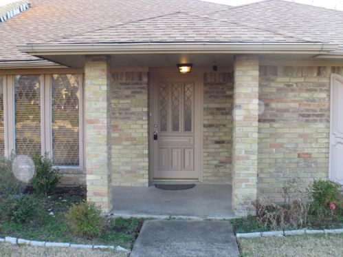 2106 Teakwood Ln, Plano TX  75075-2040 exterior