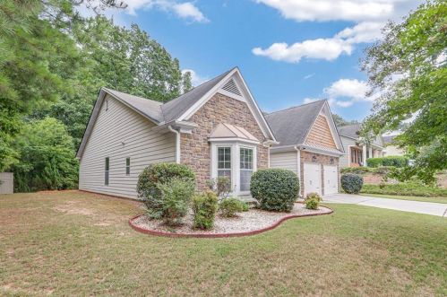 3434 Hope Rd, Gainesville, GA 30507-3304