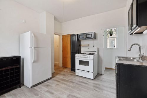 405 Jessamine Ave, Saint Paul MN  55130-3758 exterior