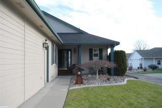 113 Bellerive Ln, Pasco, WA 99301-6115