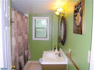 3150 Ironside Rd, Camden NJ  08104-2733 exterior