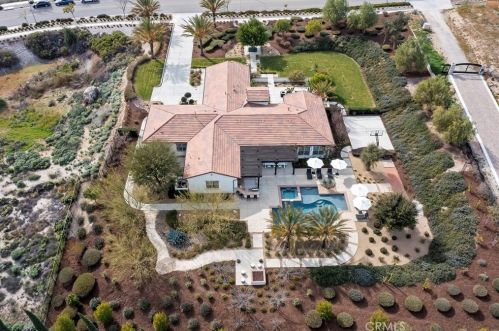 1769 Green Orchard Pl, Riverside CA  92508-8746 exterior