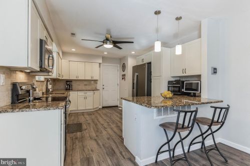 28 Woodhaven Way, Erial, NJ 08081-9254