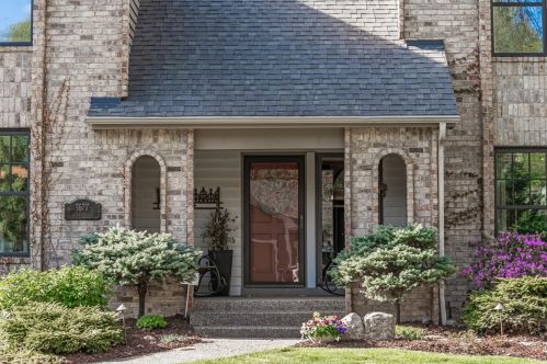 7677 128th St, Saint Paul MN  55124-9767 exterior