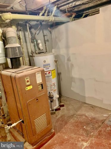 2232 Cantrell St, Philadelphia PA 19145-3307 exterior